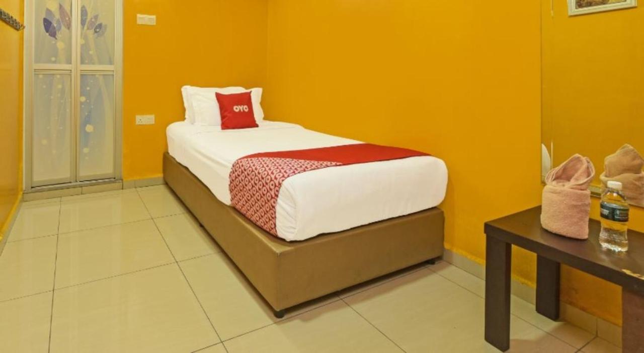 Juru Hotel Bukit Mertajam Kültér fotó
